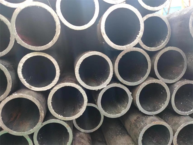 漳州10#结构用无缝钢管