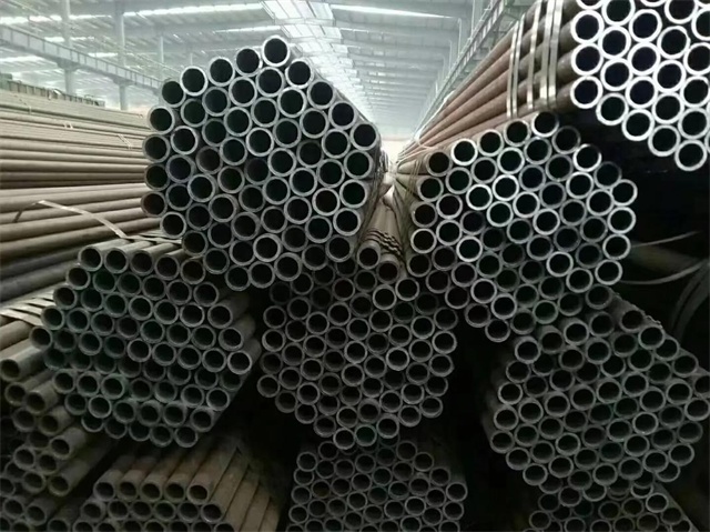 漳州20#石油裂化用无缝钢管